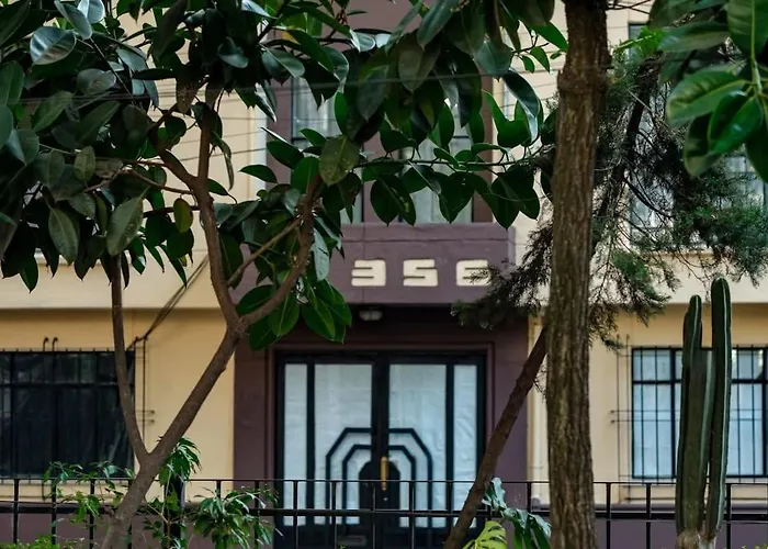 Cam 303 Apartment *